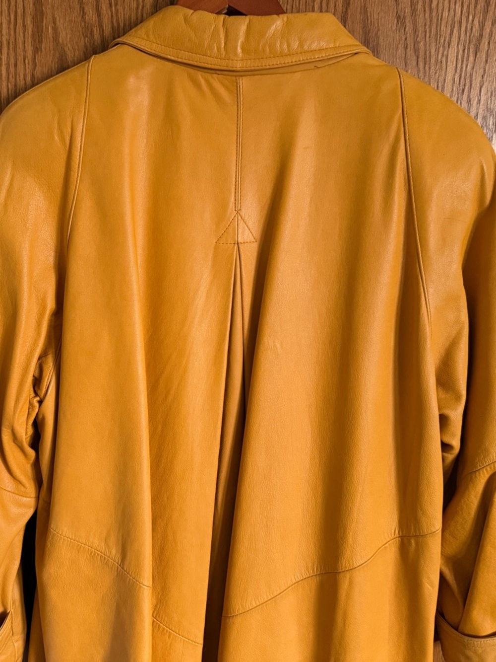 Vintage Wilson's Orange or Pumpkin Leather Coat Lining Nylon Women's Size Large - Picture 12 of 16